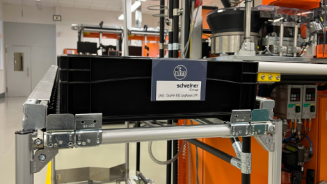 Schreiner ProTech supplies ESD-compatible, traceability-enabled labels for logistics robots at ifm