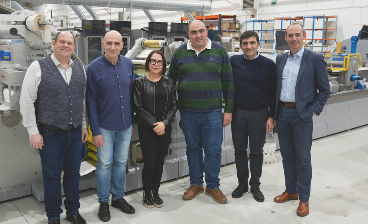 The tenth Cartes launches Graficas Tomelloso labels toward new milestones of uniqueness, efficiency and sustainability