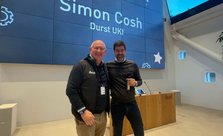 Simon Cosh named top performing sales person for labels in 2023 at Durst