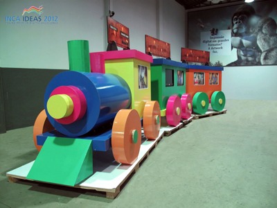 Giant toy train printed on Inca Onset S20