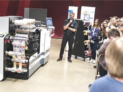 Warsaw open house supports print students